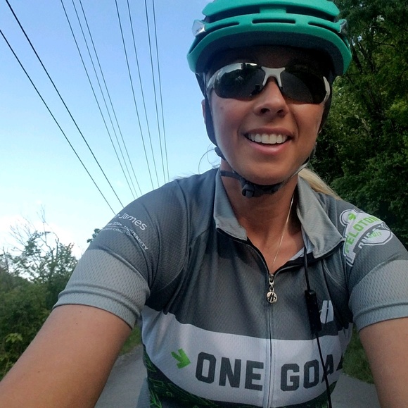 Profile Picture of Krista Masingo (@supergirl1596) on Poshmark