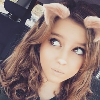 Profile Picture of Shannon Woodard (@Rose____97) on Twitter