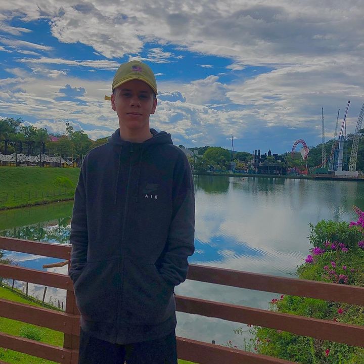 João Benhossi - Tiktok Profile Picture of João Benhossi (@benhossi) on Tiktok