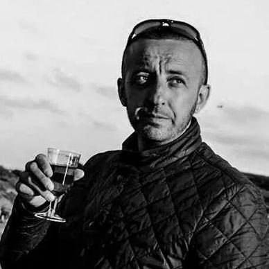 Profile Picture of Paul (@PaulCKRoberts) on Twitter