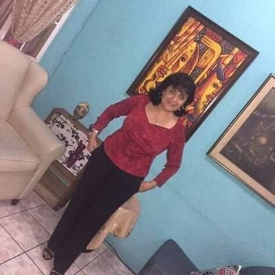 Profile Picture of Flora Gómez (@FloraGmez3) on Twitter