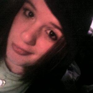 Profile Picture of Lisa Barone (@oisajd) on Myspace