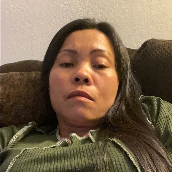 Jennifer Breen - Poshmark Profile Picture of Jennifer Breen (@jennifer_breen) on Poshmark