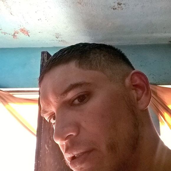 Profile Picture of Ernest Gonzalez (@ernestobailon) on Poshmark