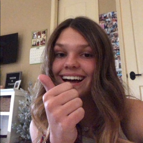 Profile Picture of Riley Weichbrodt (@rileyweich) on Poshmark
