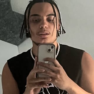 Profile Picture of Boun Lee (@bounlee_) on Instagram