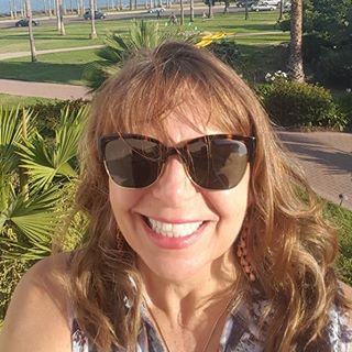 Profile Picture of Vicki Hunt (@vicki.hunt.714) on Facebook