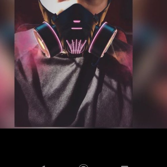 Profile Picture of Mark Konrad (@chris_colonel) on Poshmark