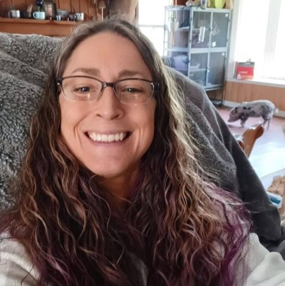 Profile Picture of Tonya Cassidy (@tonyacassidy431) on Poshmark