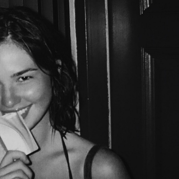 Profile Picture of Katie Siverson (@katiesiverson) on Poshmark