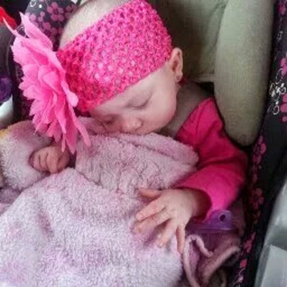 Profile Picture of Alice Sensor (@alicesensor) on Poshmark