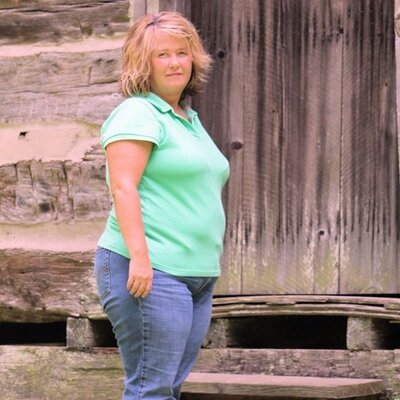 Profile Picture of Vicky Chandler (@vickychandler6) on Twitter