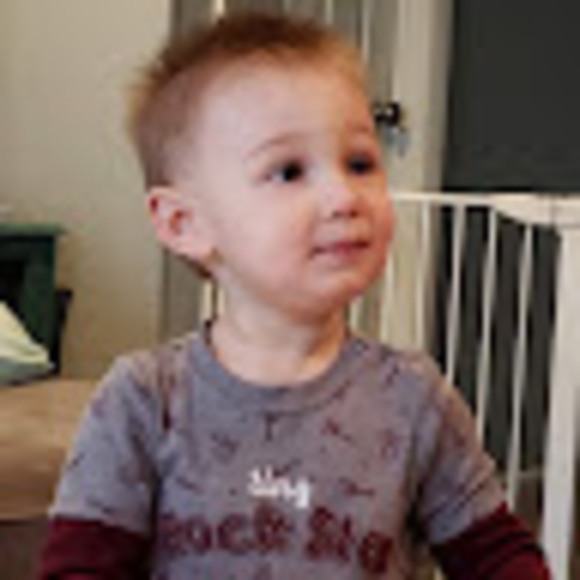 Profile Picture of Scott Klein (@scottklein23) on Poshmark