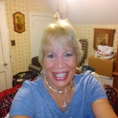 Profile Picture of Lisa Everett (@LisaEve67944757) on Twitter