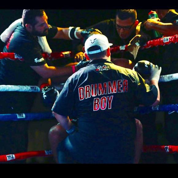 Profile Picture of Robert Zapata (@rdigital24) on Poshmark