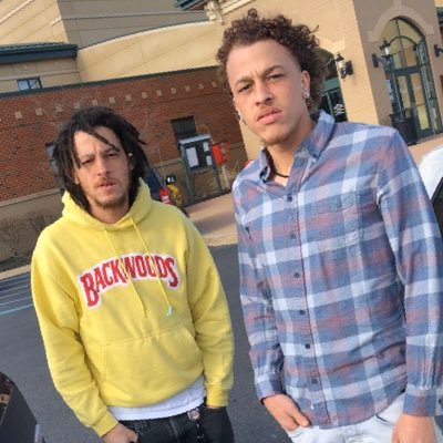 Profile Picture of Stoner Simpson (@JohnDomineck) on Twitter