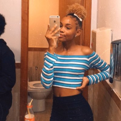 Profile Picture of Nancy Pereira (@__nancypereira_) on Twitter