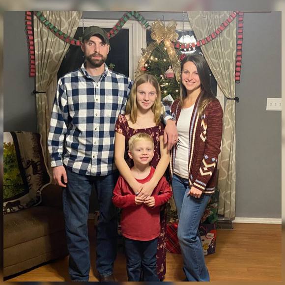 Profile Picture of Torie Barrigar (@toriiemariie) on Poshmark