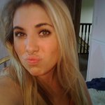 Profile Picture of Mitzi Palmer (@truevenuelegend) on Instagram