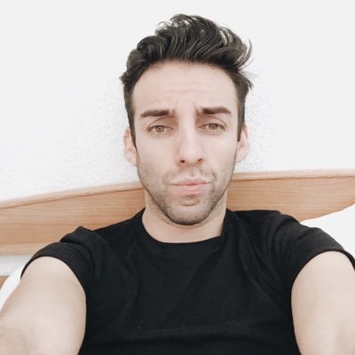 Profile Picture of ALEJANDRO BERNAL (@LouisAlexanderb) on Twitter