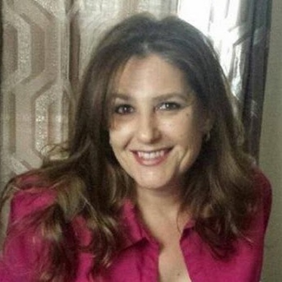 Profile Picture of Kim Proyous (@kproyous) on Poshmark