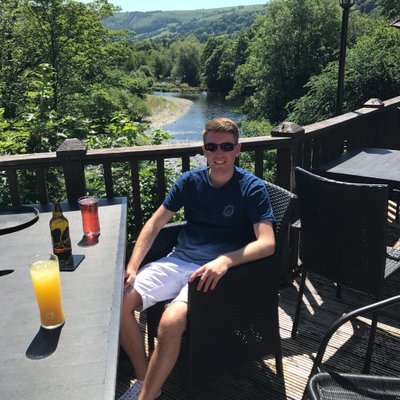 Profile Picture of Steve Holl (@Steveyholl) on Twitter