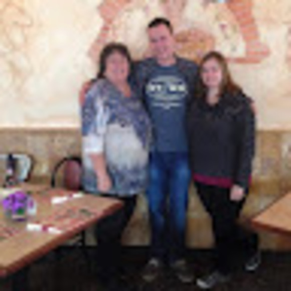 Profile Picture of Georgiann Hunsicker (@ghunsicker57) on Poshmark