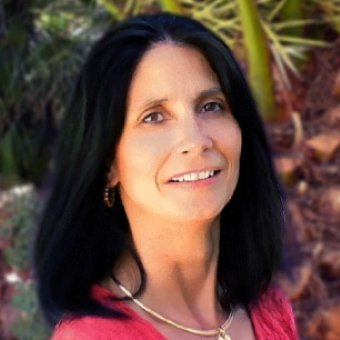 Profile Picture of Roberta LaRocca (@LVHomes) on Twitter