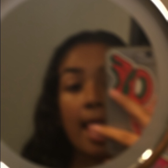 Profile Picture of Juliana Medrano (@2playaajuliana) on Poshmark