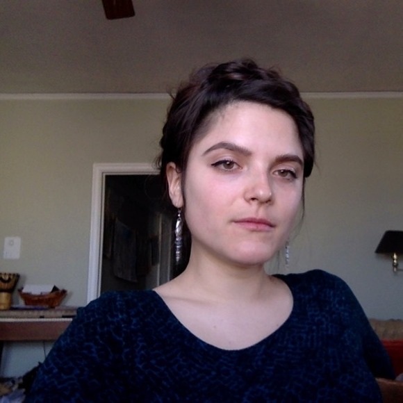 Profile Picture of Julia Gogoleva (@juliagogoleva) on Poshmark