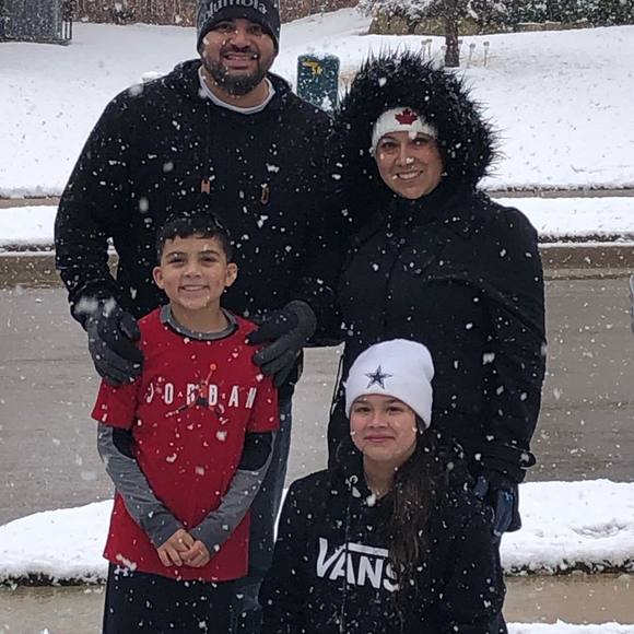 Profile Picture of Evanie Nieto-parrish (@emrylee24) on Poshmark