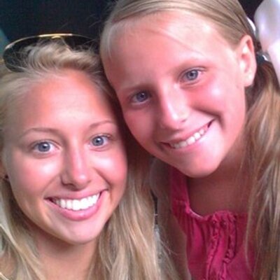 Profile Picture of Lilly Holmes (@lillyholmes_) on Twitter