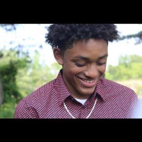 Profile Picture of Kevin Lebron-hill (@kevin22604) on Poshmark