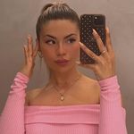Profile Picture of ℂ𝔸ℝ𝕃𝔸 𝕊𝔸ℕ𝕋𝕀𝕌𝕊𝕋𝔼 𝕊𝕆𝕃𝔼ℝ ⚡️ (@carlasanler2.0) on Instagram