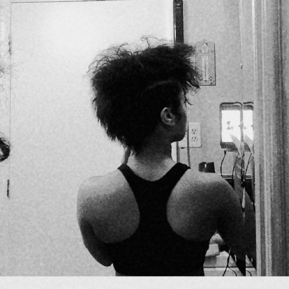 Profile Picture of Aisianae Jacobs (@noelle_7) on Poshmark