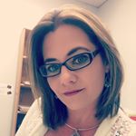 Profile Picture of Joy Wise (@jglitterbug) on Instagram