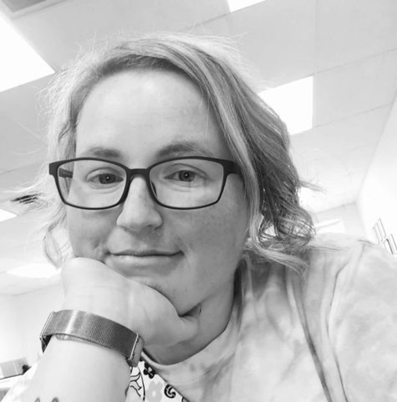 Profile Picture of Megan Clay (@lovebug1141) on Poshmark