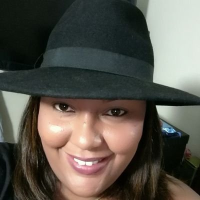 Profile Picture of Amelia Perez (@Ameliaperez08) on Twitter