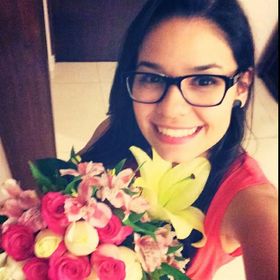 Profile Picture of Alexandra Mayorga (@aleexxa) on Pinterest