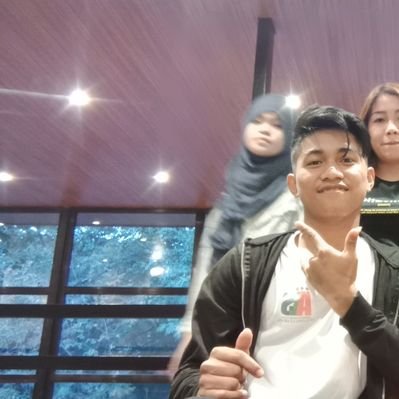 Profile Picture of Joshua Bartolome (@JoshuaB06049335) on Twitter