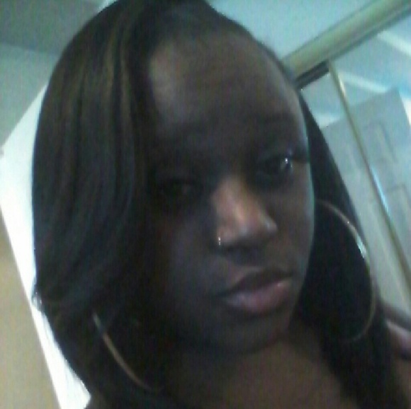 Profile Picture of Jasmine Coe (@adoree_jasss) on Poshmark