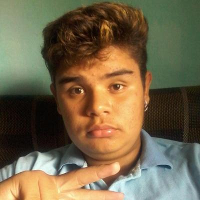 Profile Picture of Alex Marcelino (@alexmarcelino15) on Twitter