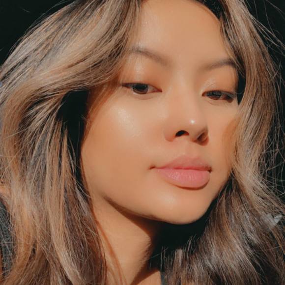 Profile Picture of Chandy Seng (@chandyseng0119) on Poshmark