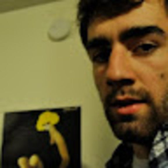 Profile Picture of Dan Connors (@danieljconnors) on Poshmark