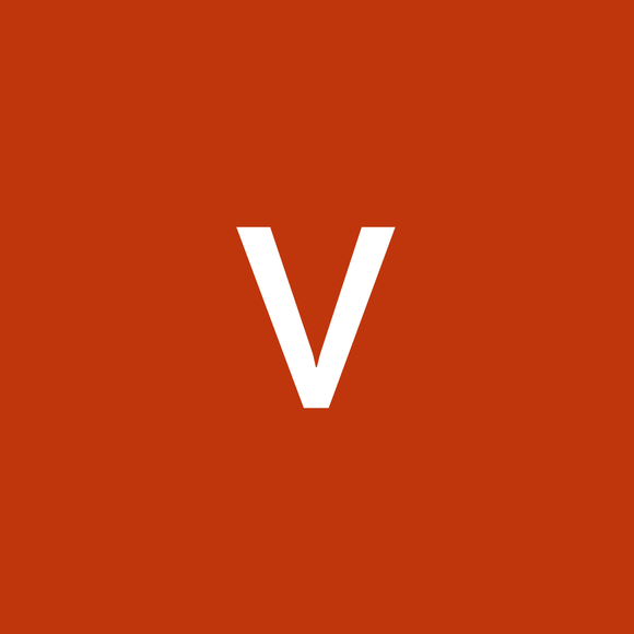 Profile Picture of Vickie Acker (@jd121kk52) on Poshmark