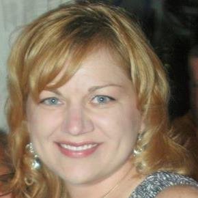 Profile Picture of April (@aprilcurtis151) on Twitter