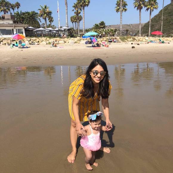 Profile Picture of Pamela Alvarez (@pamealva) on Poshmark