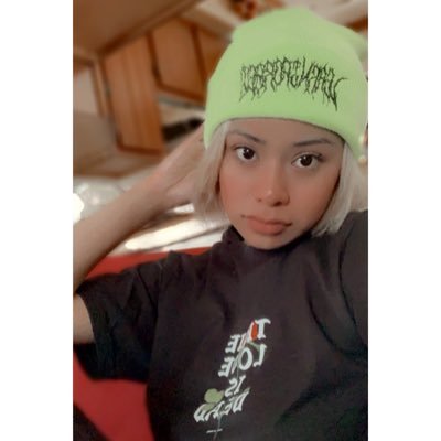 Jennifer Levi - Twitter Profile Picture of Jennifer Levi (@Jennifer_dbq7) on Twitter