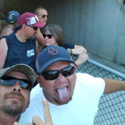 Profile Picture of Jared Dixon (@jareddixon11) on Twitter