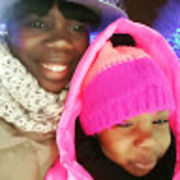 Profile Picture of Cynthia Branch (@cbranch717) on Poshmark